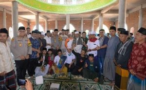 SILATURRAHMI GUBERNUR NTB DI DESA MAREJE . FORKOMPINDA NTB SERIUS TANGANI KESALAHPAHAMAN WARGA.  07/05/2022