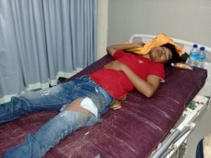 Bencana Alam Pohon Beringin Tumbang di Jalan Raya Lembar Mataram. Kamis.30/6/2022.