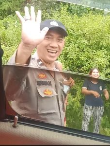 Tradisi Suku Sasak dalam acara Sorong Serah Selalu di Iringi dengan nyongkolan di  iringi dengan Kecimol dan Gendang Belek. Minggu.12/6/22.