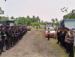 *Polda Banten Laksanakan Pengamanan Kunjungan Cawapres di Wilayah Pandeglang*