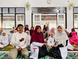 Spesial Hari Ibu : KAMMI Mataram Gandeng Bu Niken Menyambangi Lansia