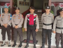 Polres Landak Melaksanakan Pengamanan Dan Patroli Di Kantor KPU Dan Gudang Logistik Pemilu.