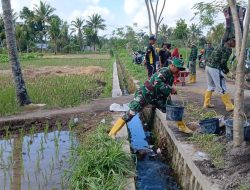 Pembuatan Talud Irigasi di TMMD ke-121, Personel Kodim 1615/Lotim Kompak Bergotong Royong Bersama Masyarakat.