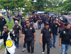 Ketua DPD Kasta NTB Kabupaten Lombok Utara Mengadakan Aksi Damai di Kantor DPRD Kabupaten Lombok Utara.