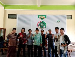 Dewan Pendiri dan Dewan Pengurus Pusat Garda Lombok Silaturrami ke Ulama Besar Nahdatul Ulama (NU) TGH. Lalu Turmudzi Badarudin.